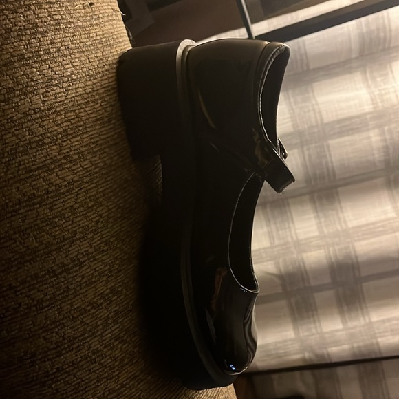 Size 8 platforms - Picture 2 of 4